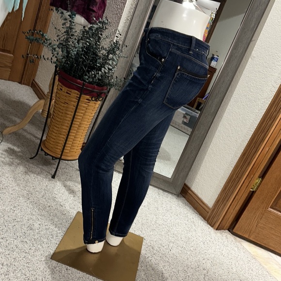 WHBM THE SKIMMER SIZE 8 - Picture 3 of 7